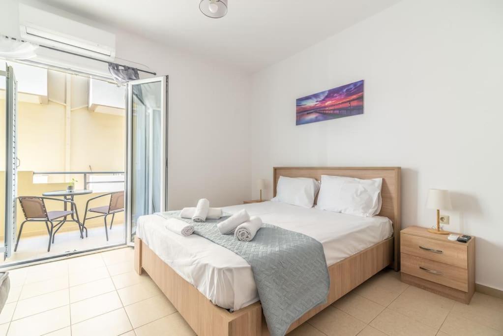 Urban Apt Next University 23 Heraklion  Екстер'єр фото